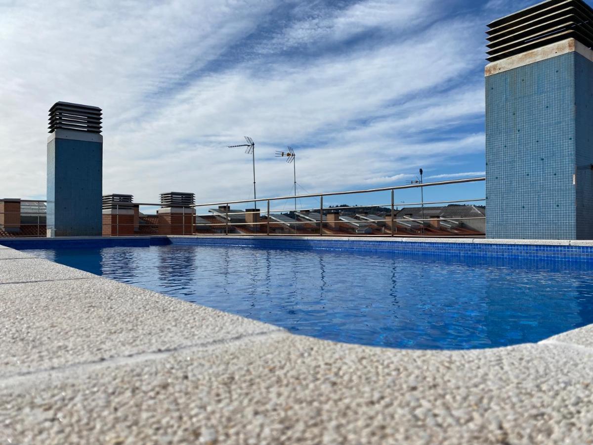 Piscina En Centro De Terrassa Apartment Exterior photo